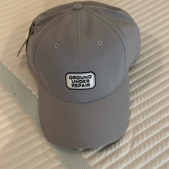 New Foot Joy Golf Hat - Picture 1 of 2